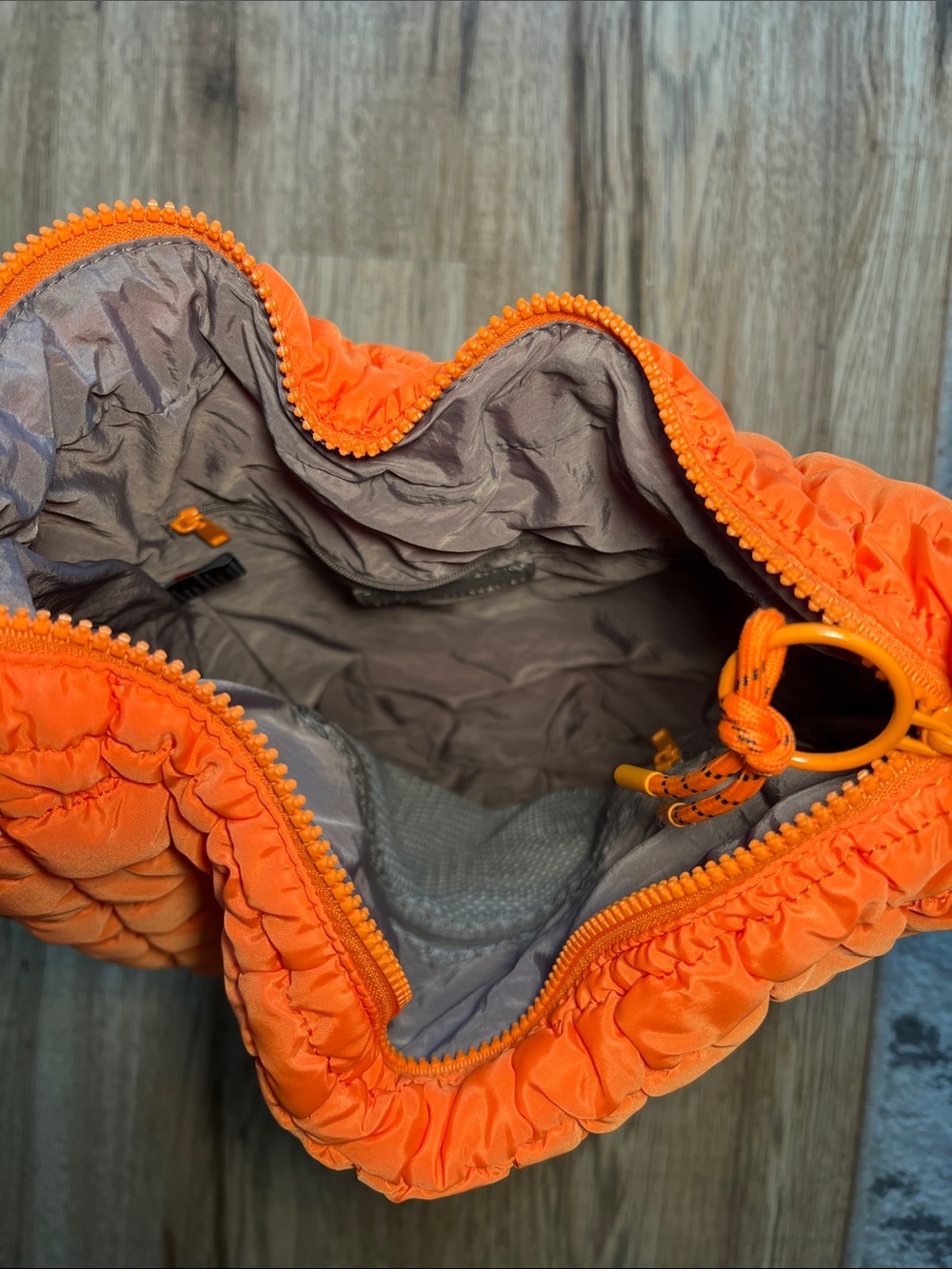 NWOT Urban Expressions Quilted Shoulder Bag - Orange 🍊 - Picture 6 of 8